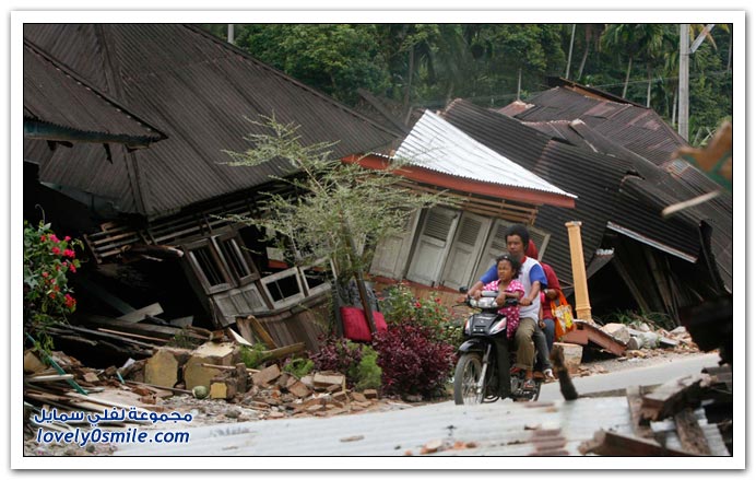 صور من زلزال سومطره في اندونيسيا 2009