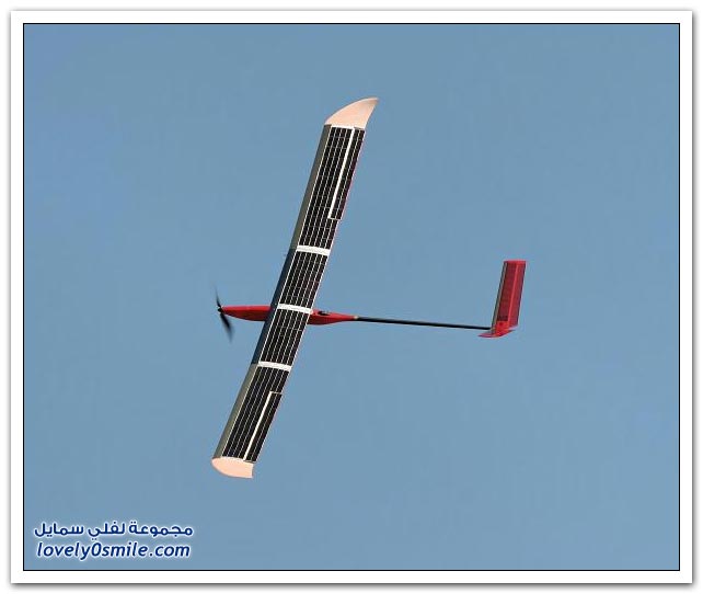 صور طائرات بالطاقة الشمسية