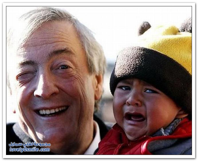 صور: شاهد ردة فعل الأطفال مع السياسيين