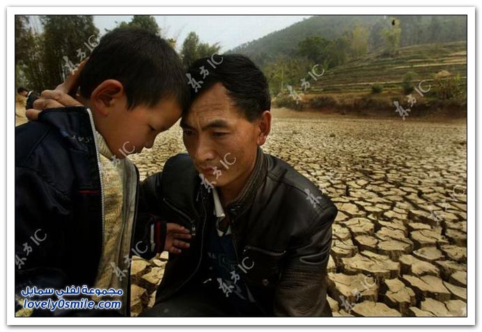 صور الجفاف في أحد أنهار الصين