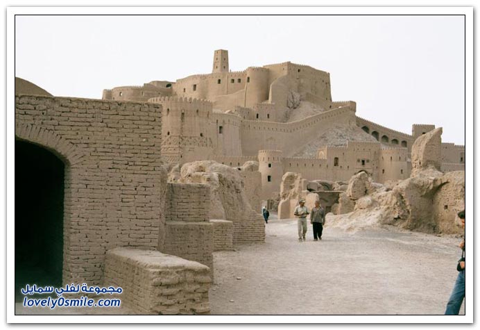 صور من الآثار التاريخية في إيران