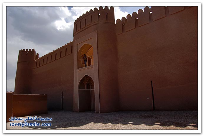 صور من الآثار التاريخية في إيران