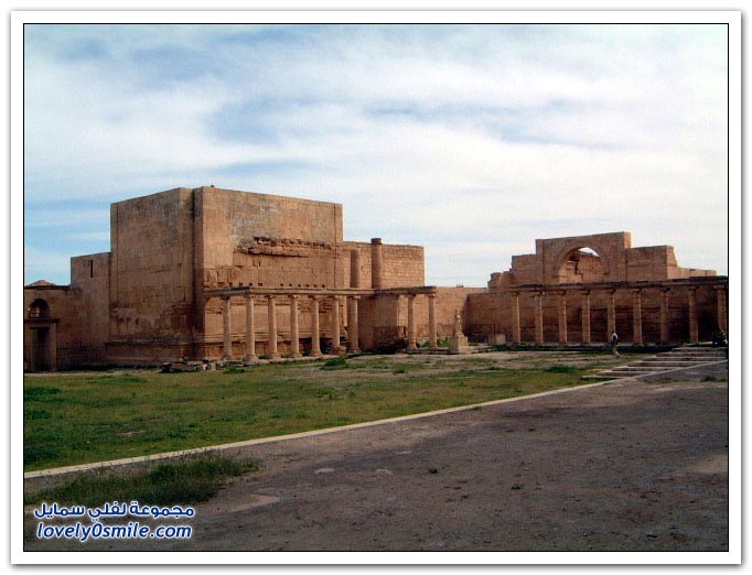 صور من الآثار التاريخية في إيران