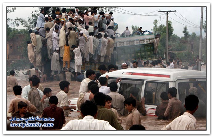 صور من فيضانات باكستان