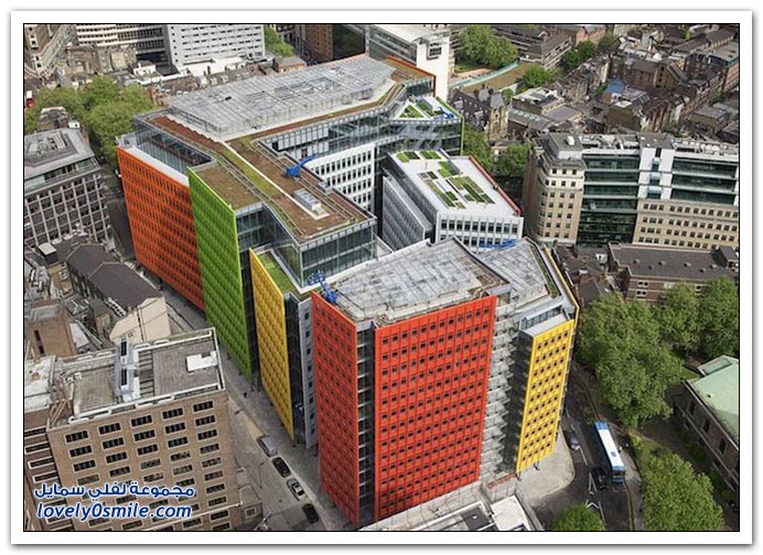 مباني ملونة ومميزة في لندن