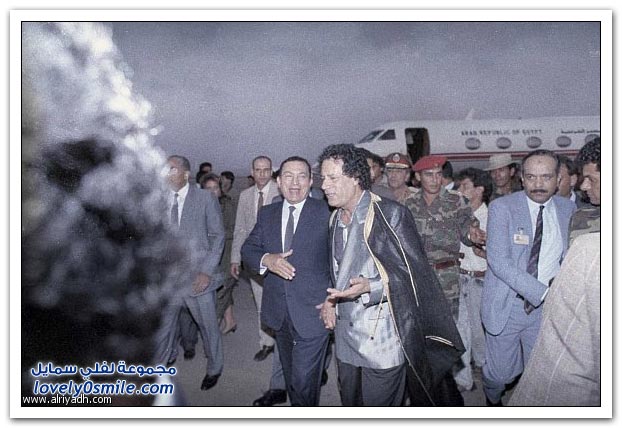 بمناسبة تنحى مبارك صوره على مدار 30 سنه حكم