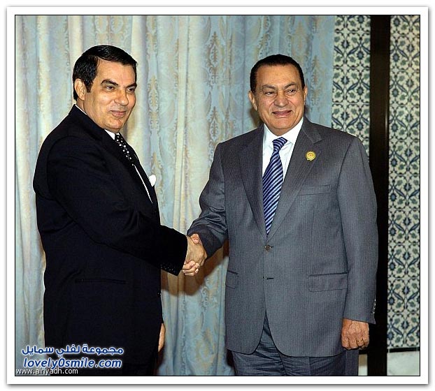 بمناسبة تنحى مبارك صوره على مدار 30 سنه حكم