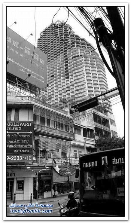 مبنى مهجور من 50 طابقا في بانكوك