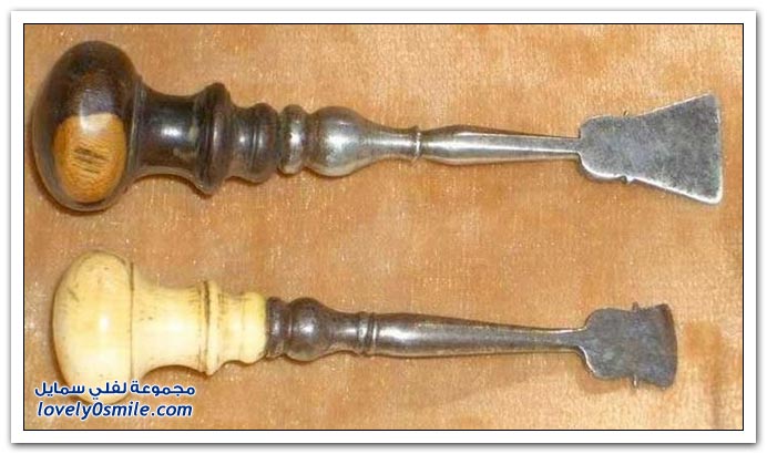 أدوات طبيب الأسنان في الماضي