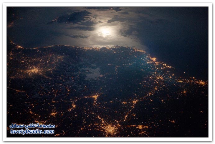 صور من الفضاء للكوكب الجميل