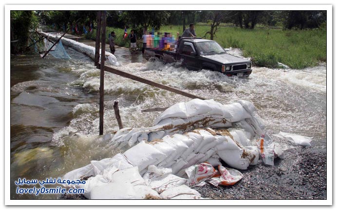 من أسوأ فيضانات تايلاند