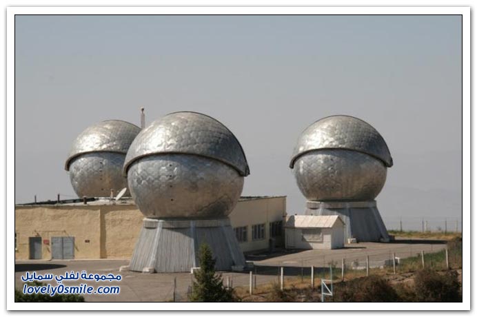 مجمع لرصد الفضاء بقرب مدينة نوريك الطاجيكية