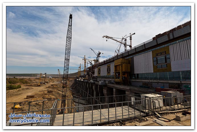 سد ومحطة توليد كهرباء في روسيا تحت الإنشاء