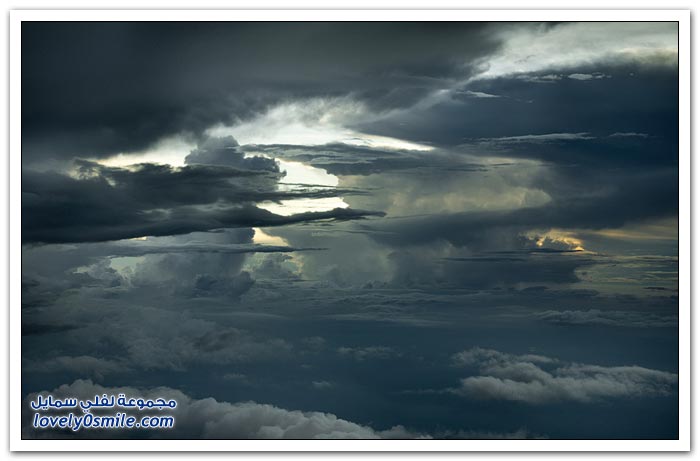 تصوير الغيوم على ارتفاع 6000 متر