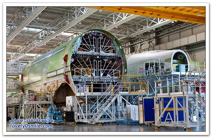 مصنع طائرة A380 وكيف تبدو من الداخل؟