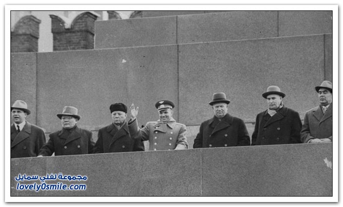 صور تكريم أول رائد فضاء سوفيتي عام 1961