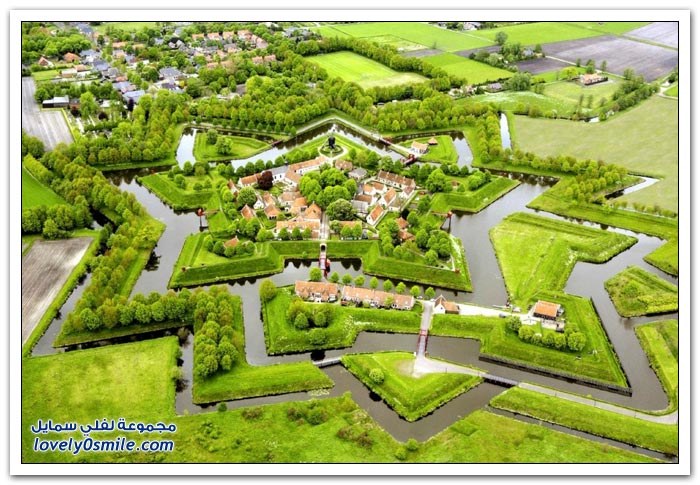 قلعة نجوم Bourtange في هولندا