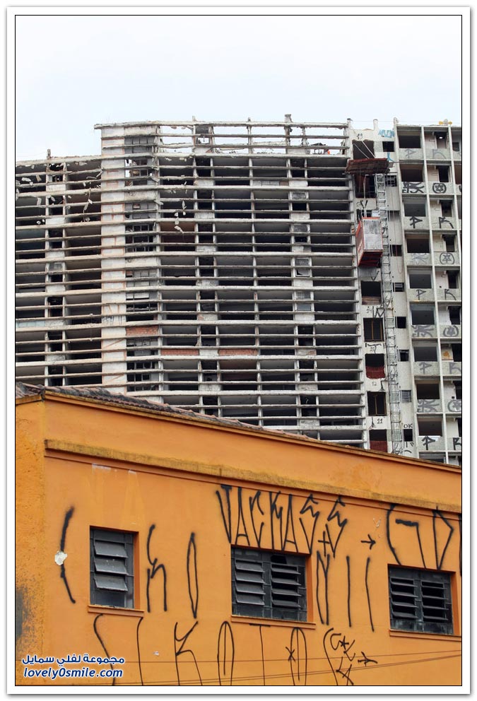 هدم بناية في ساو باولو