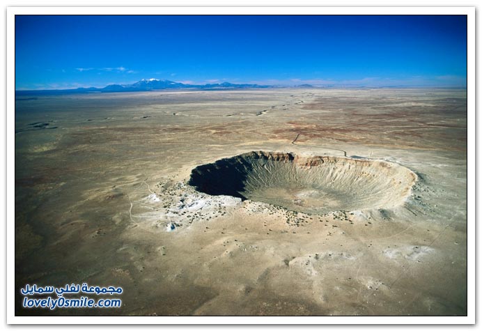 من أشهر وأكبر حفرة النيازك على وجه الأرض