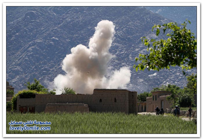 صور من أفغانستان في شهر أبريل 2012
