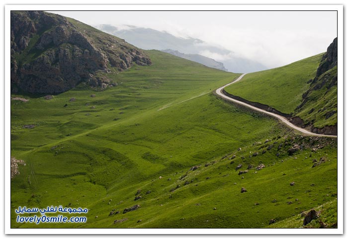 الجبال والطبيعة الرائعة في شمال أذربيجان