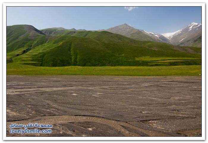 الجبال والطبيعة الرائعة في شمال أذربيجان