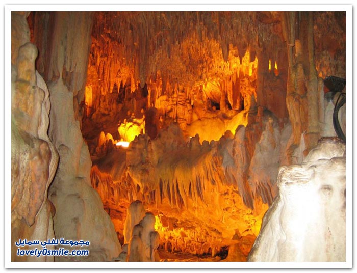 صور رائعة لعشرين كهف حول العالم