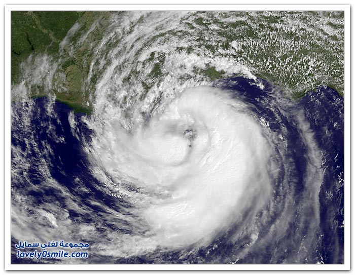إعصار ايزاك في جنوب ولاية لويزيانا الأمريكية