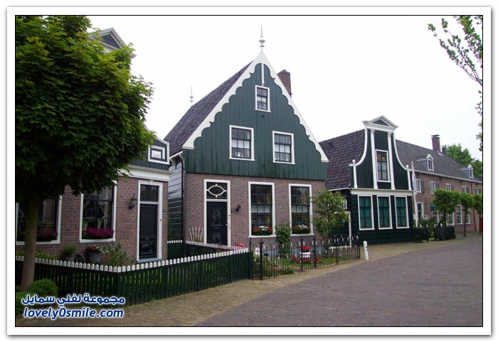 قرية هولندية