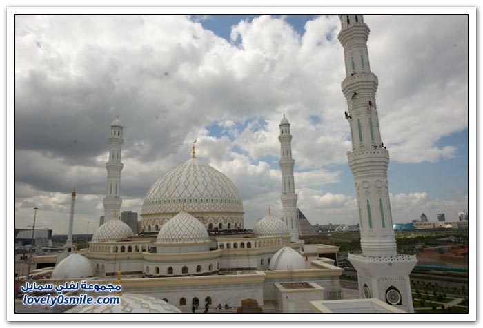 مسجد حضرة السلطان في كازاخستان