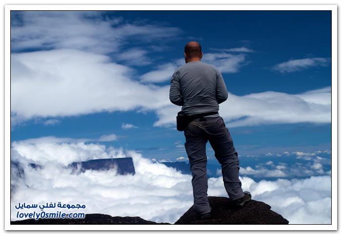 أكبر قمة جبلية مسطحة في العالم جبل رورايما