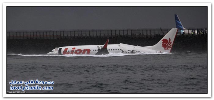 صور وفيديو: هبوط طائرة على شاطئ جزيرة بالي
