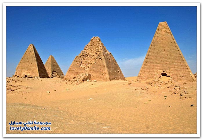    2013 Forms-of-pyramids-ar