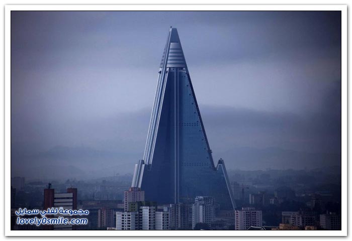   2013 Forms-of-pyramids-ar
