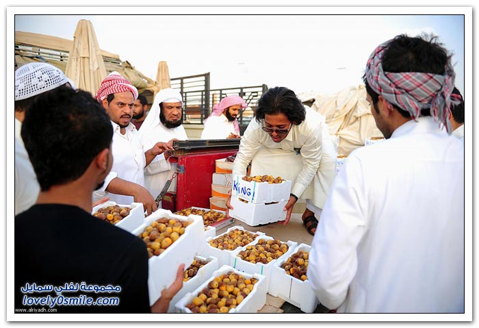 رمضان ينعش أسواق التمور