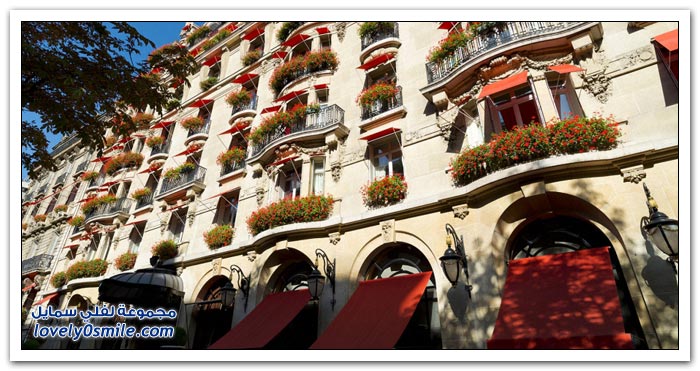 فندق اللوفر على شارع الشانزليزيه في باريس