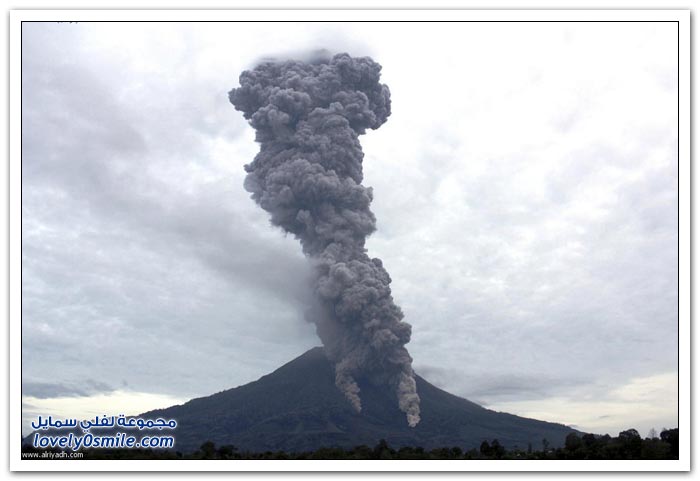 ثوران بركان إندونيسيا لعام 2013م