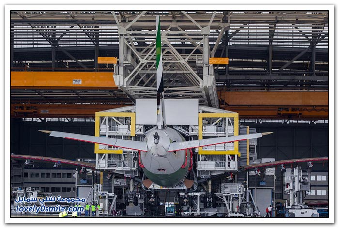 صور من مصنع أكبر طائرة ركاب في العالم