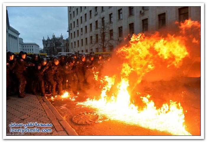 مظاهرات حاشدة في أوكرانيا