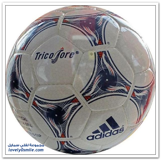 كرات كأس العالم الرسمية لكرة القدم بين عامي 1930 و 2014م