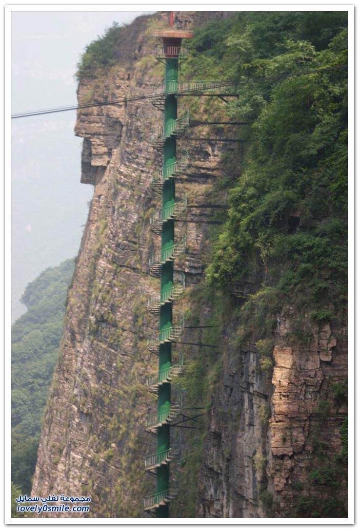 أعلى درج حلزوني في الصين