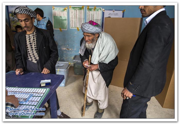 الأفغان ينتخبون رئيسهم