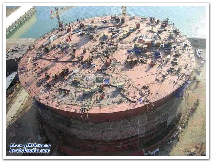 بناء منصة نفطية