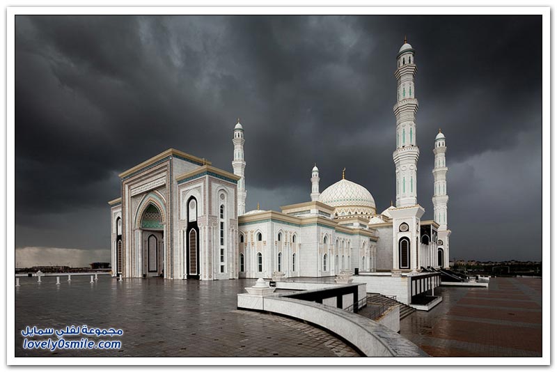 أكبر مسجد في آسيا الوسطى