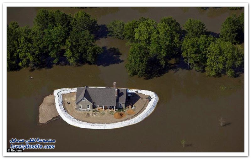 حال المنازل أثناء فيضانات نهر المسيسيبي