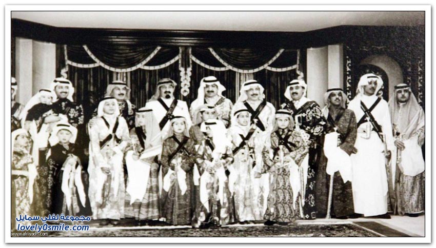 عبدالله بن عبدالعزيز في صور
