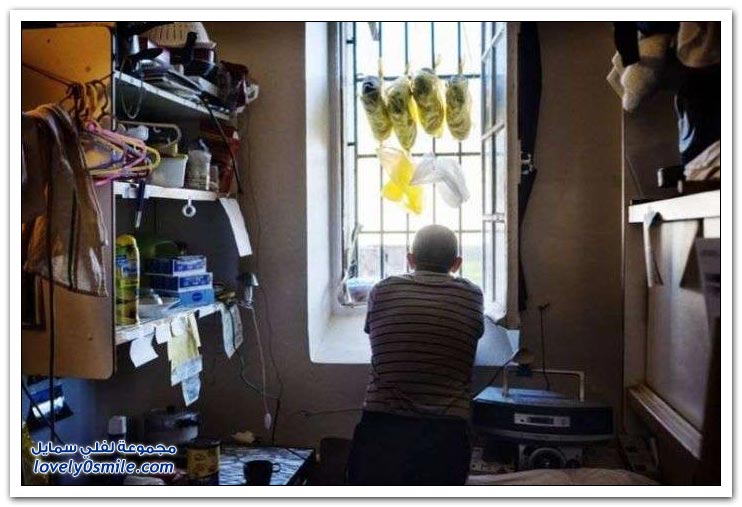 كيف يعيش السجناء داخل السجون الفرنسية