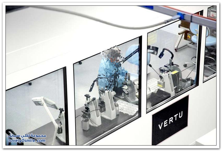 جولة داخل مصنع شركة Vertu الرائدة في صناعة الهواتف الأغلى في العالم