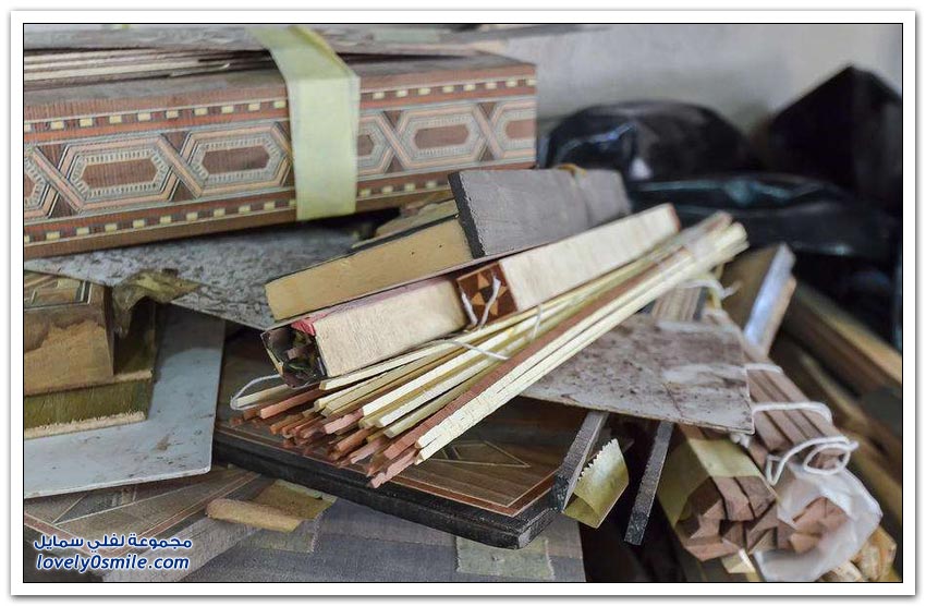 مصنع لجمع الفسيفساء في الأردن