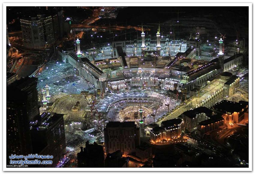 الحرم المكي ليلة السابع والعشرين من رمضان لعام 1436 هـ